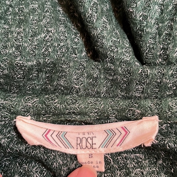 *3/$15* Pink Rose Button Down Long Sleeve Knotted Waffle Shirt - Picture 8 of 12